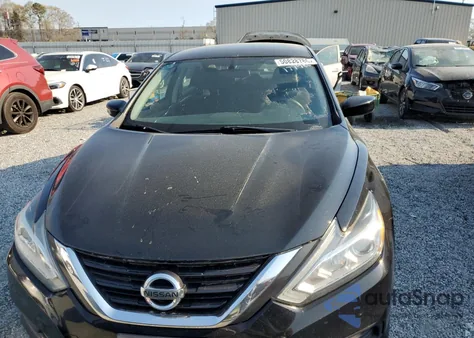 2018 Nissan Altima 2.5 из США, поврежденный, VIN 1N4AL3AP2JC177986